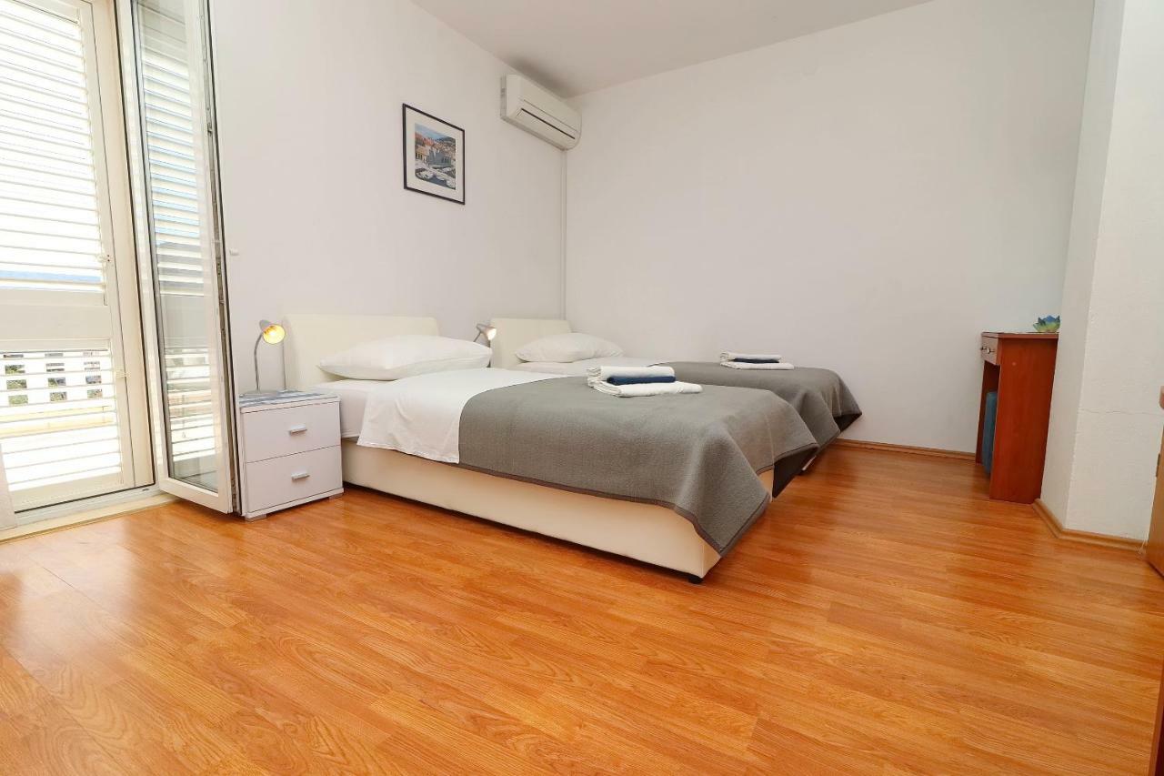 Guest House Franica & Pero Lobrovic Slano Buitenkant foto