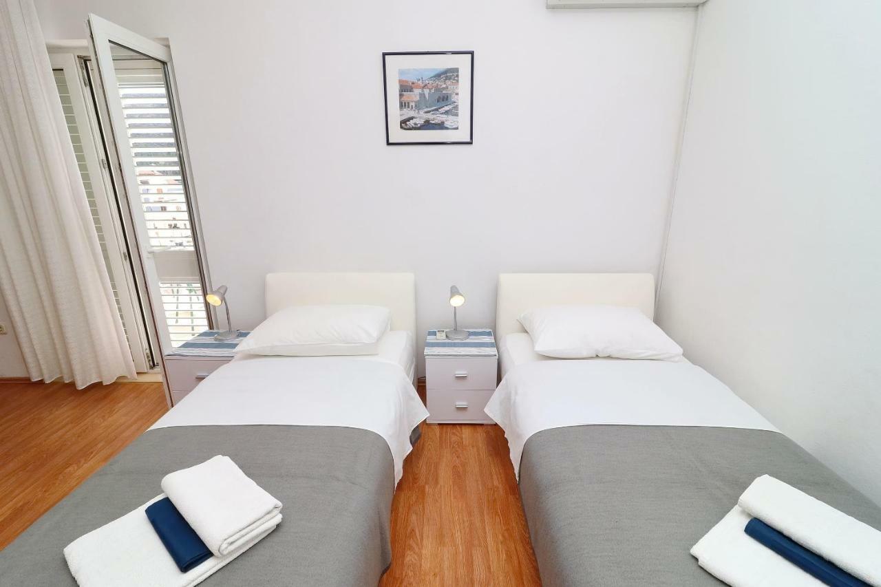 Guest House Franica & Pero Lobrovic Slano Buitenkant foto